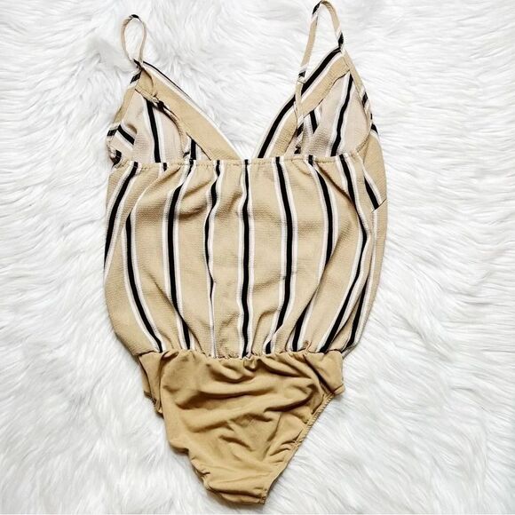 Charlotte Russe V Neck Striped Bodysuit Tan and Black Size XS - Picture 3 of 5